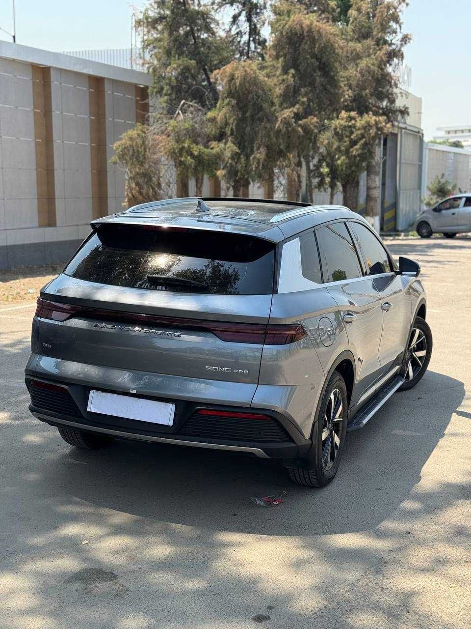 Song Pro 71 km Comfort 29 000 km yurgan