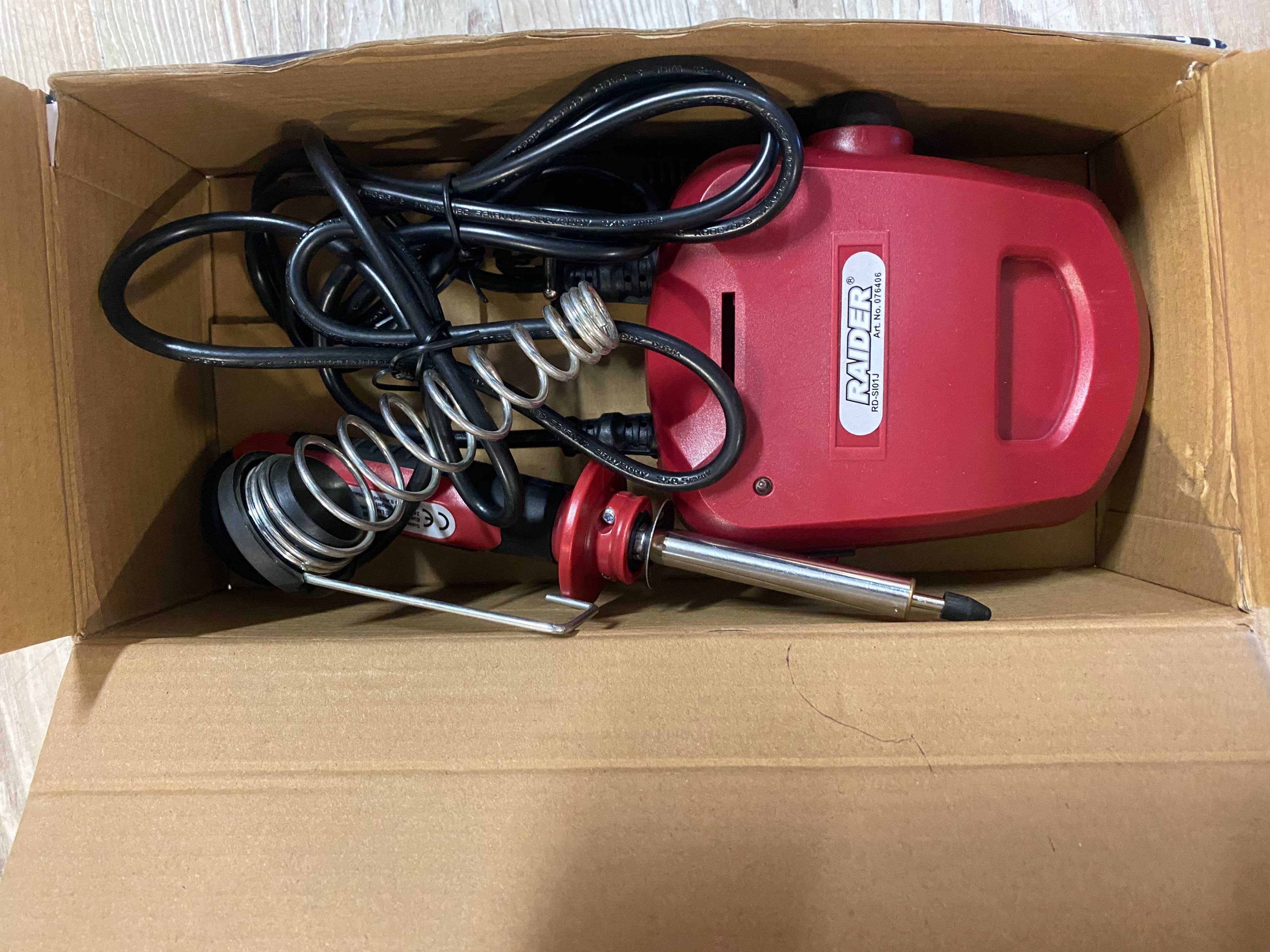 R20 Винтоверт ударен безч.Hex1/4"180Nm/Гайковерт акум.18V 2х1.5Ah 350N