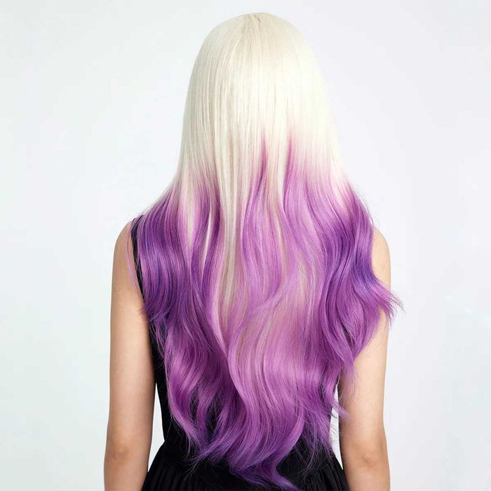 Синтетична руса перука с лилави краища