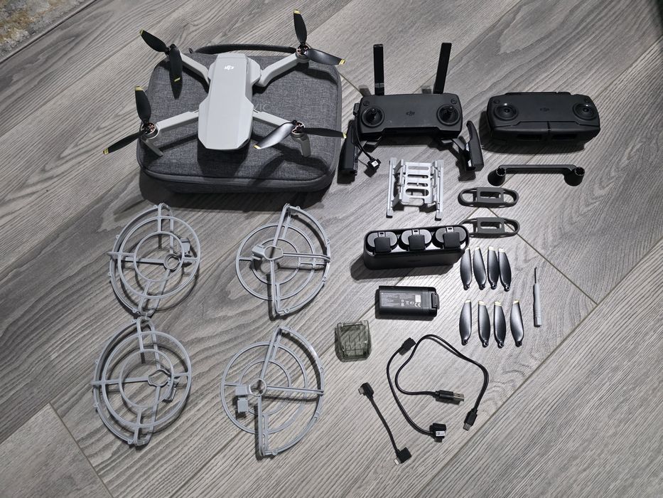 Drona Dji Mavic Mini Fly More Combo