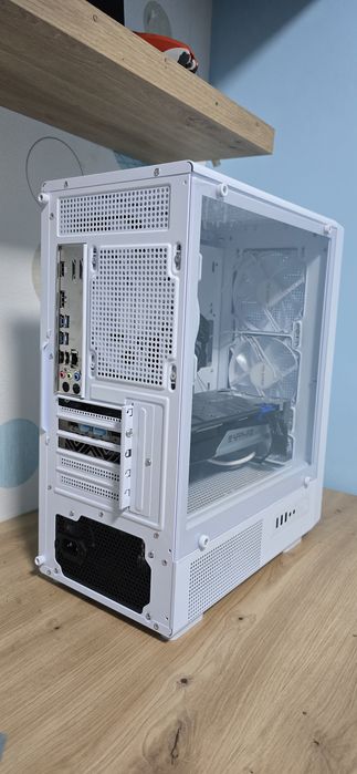 Vand pc gaming FULL AMD ryzen 7