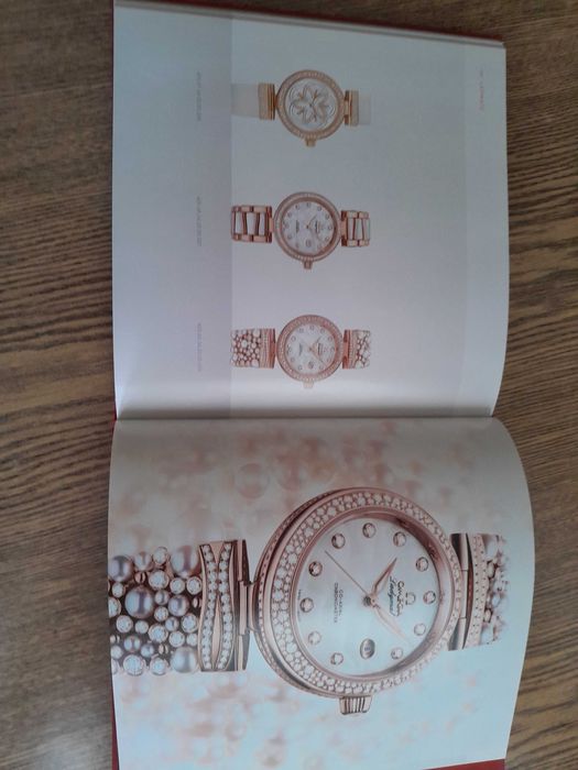 Каталози за часовници Rolex ,Omega