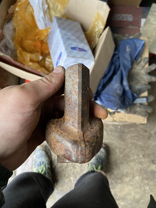 Продам резцедержатели для ресайклера
