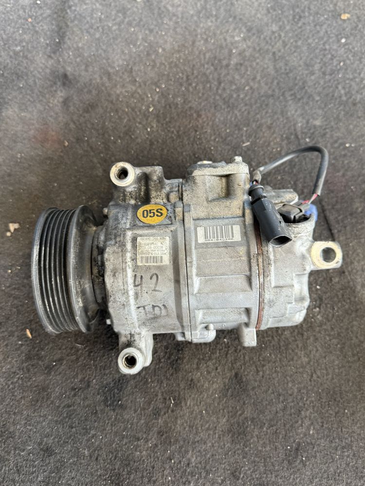 Компресор климатик Audi A8 4h D4 след 2010год 4h0260805 f Denso 4.2tdi
