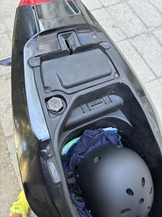 Скутер PIAGGO NRG 50  2005г.