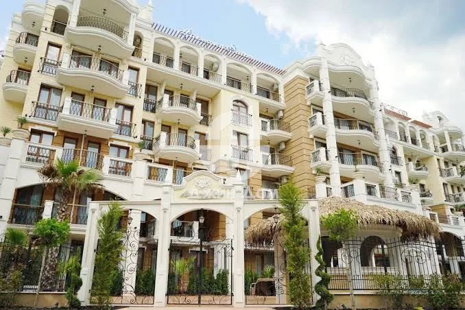 Тристаен апартамент в луксозния к-с Хармони Суитс 9, к.к. Слънчев бряг