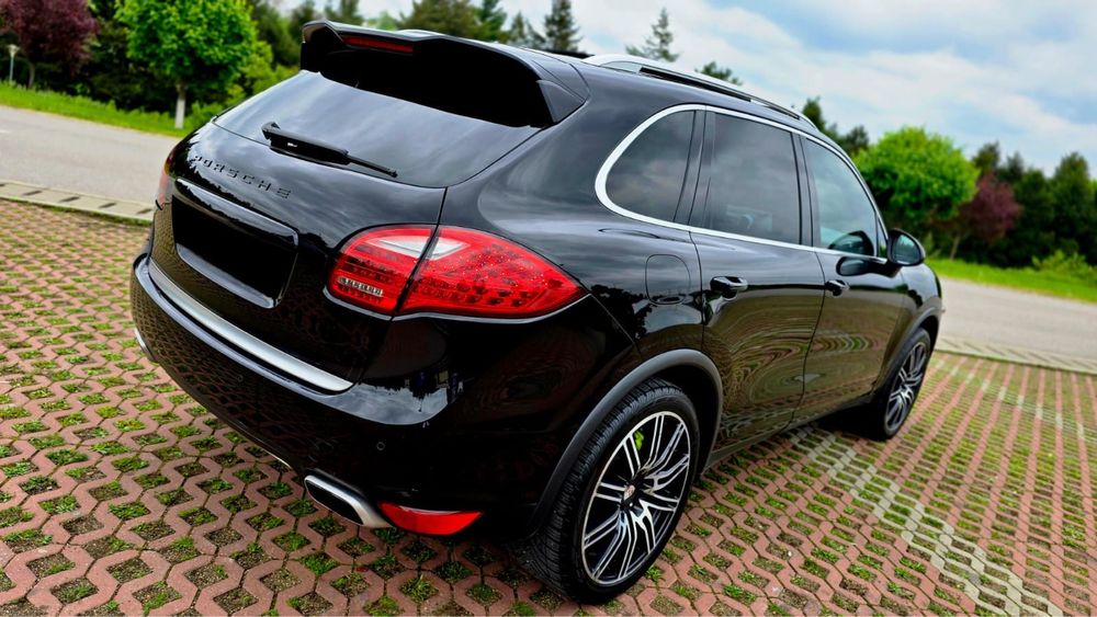 • Inchirieri Auto Premium • Rent A Car / Porsche Cayenne / Brb Rental