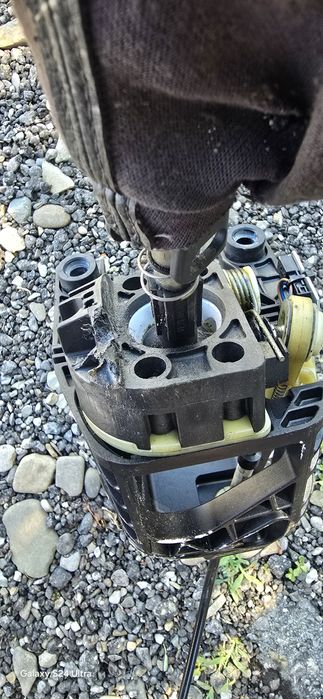 Amortizor Mercedes Vito Stanga Fata W639 Timonerie Cablu Vito 6trepte