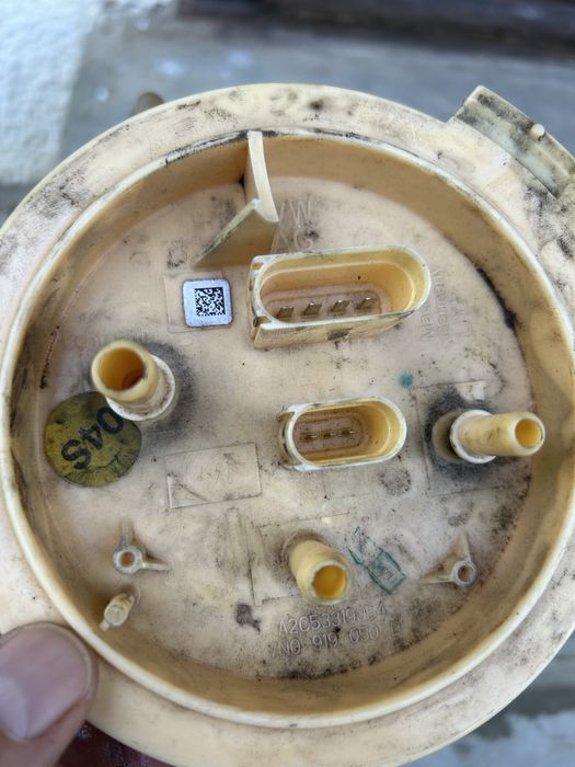 Se vinde pompa motorina rezervor VW Sharan N7