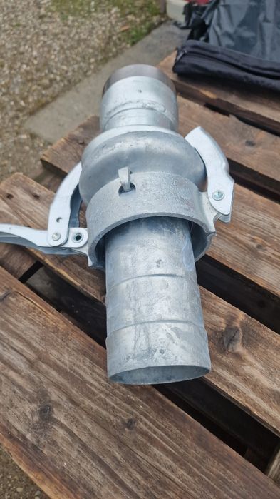 Cupla vidanja Tip sistem de cuplare: Italian - tip D (Ferrari, Baroni,