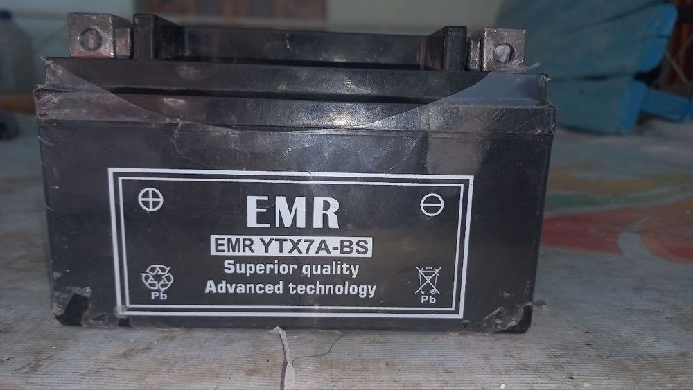 Akumlyator binzinlik  skuterga