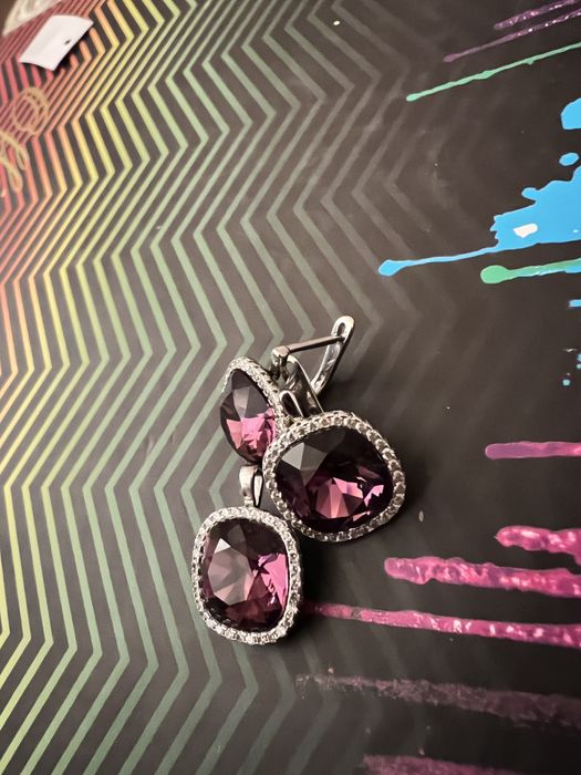 Kumush zirak va kloun komplekt