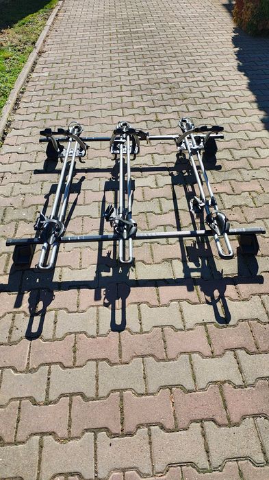 Thule Suporturi + Bare transversale 3 biciclete