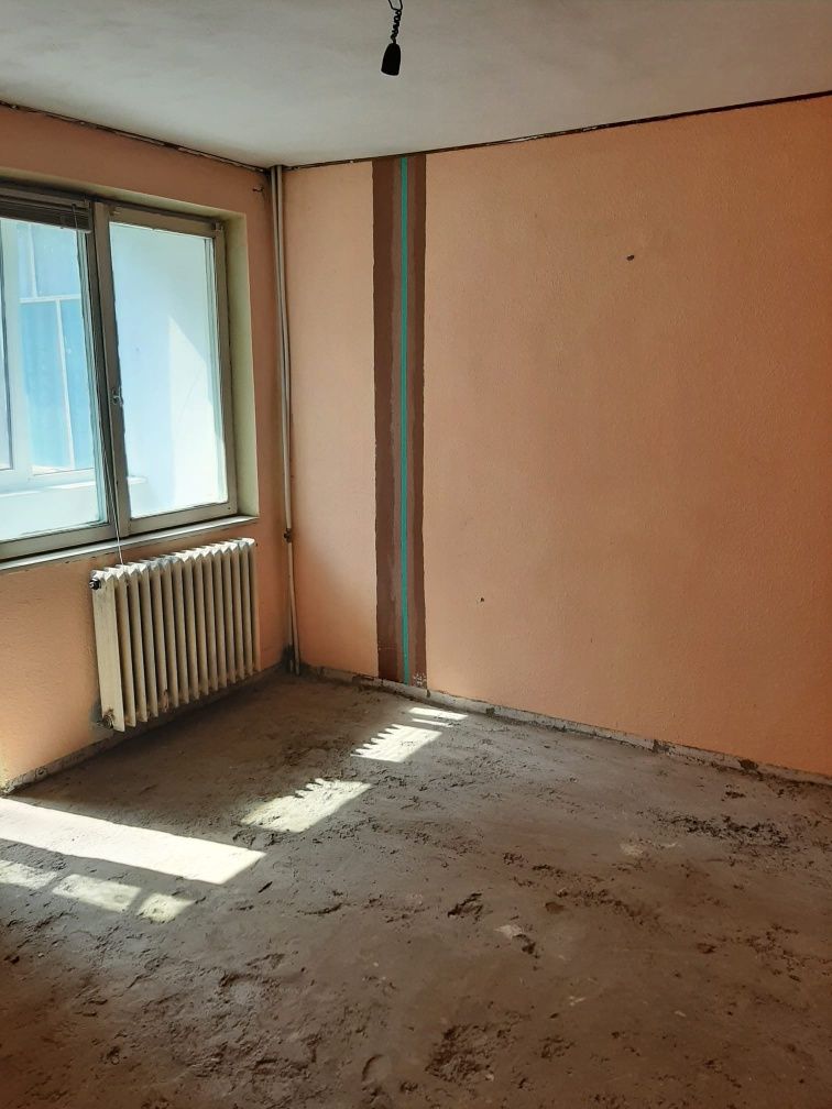 Apartament 3 camere zona Sud strada Costructorului