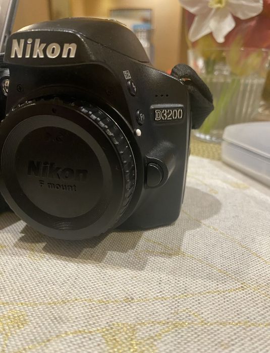 Nikon d3200 с обектив