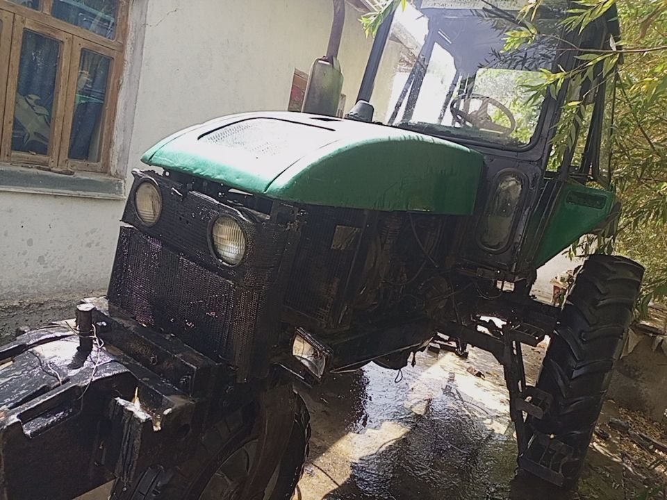 Traktor Xachir 80