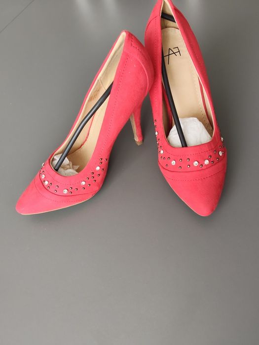Pantofi stiletto roșii