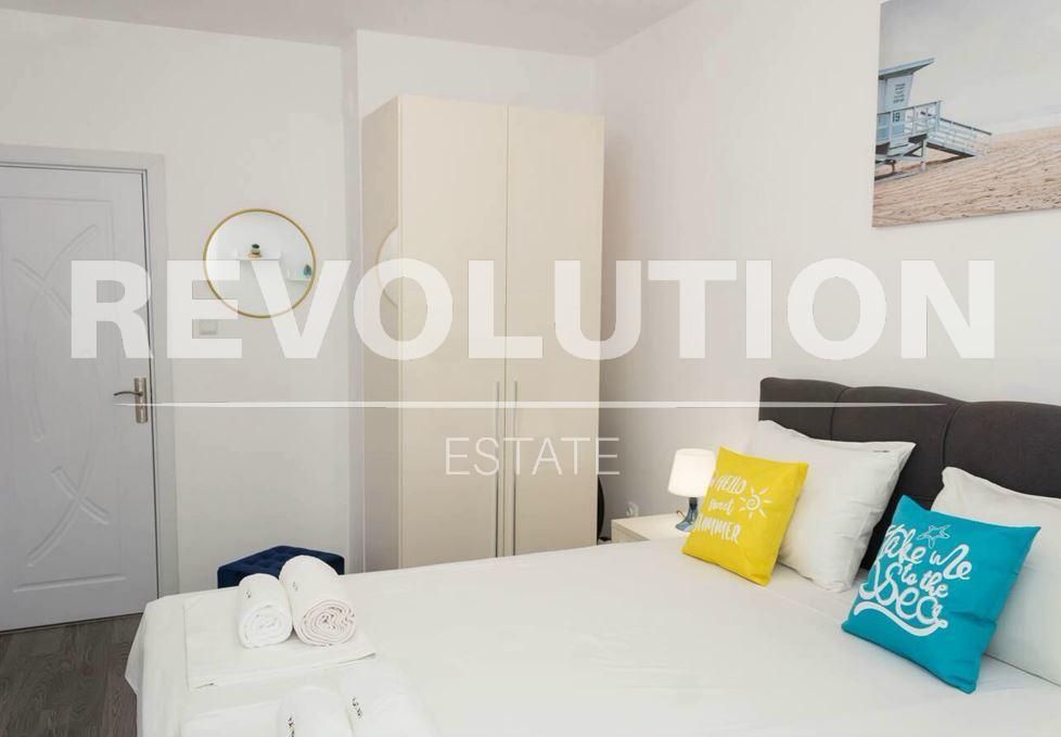 Дава се под наем Двустаен апартамент в Варна, Център - 61 кв.м за 650 € - Снимка #5