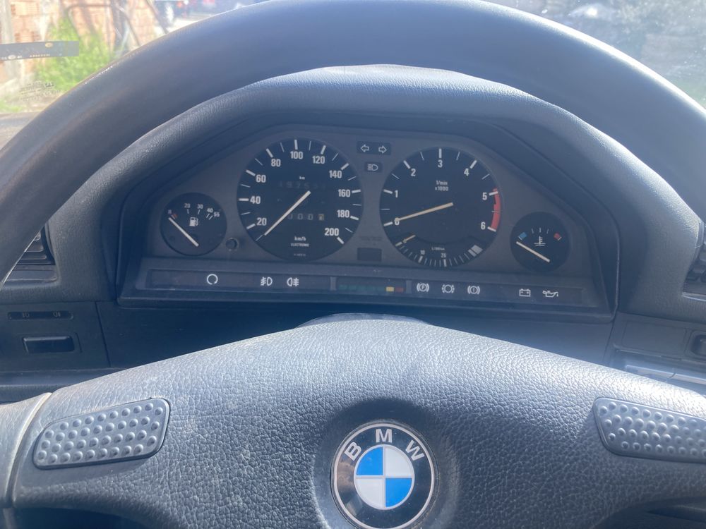 BMW 324 d , E30