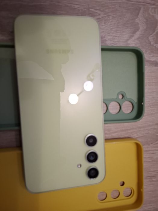 Samsung A54 5G комплект със слушалки