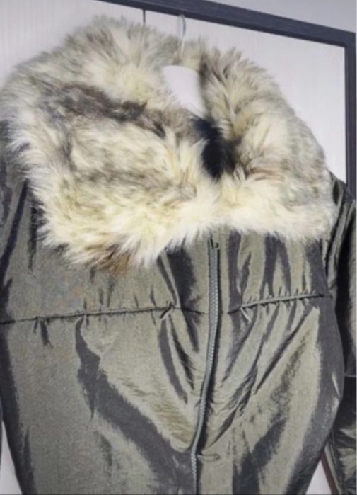 Geacă nouă cu blăniță