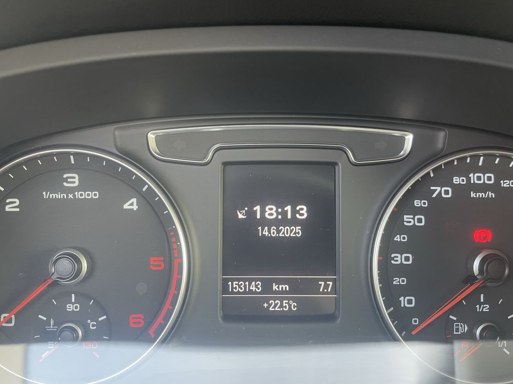 Audi Q3 -Euro 6- 150 CP