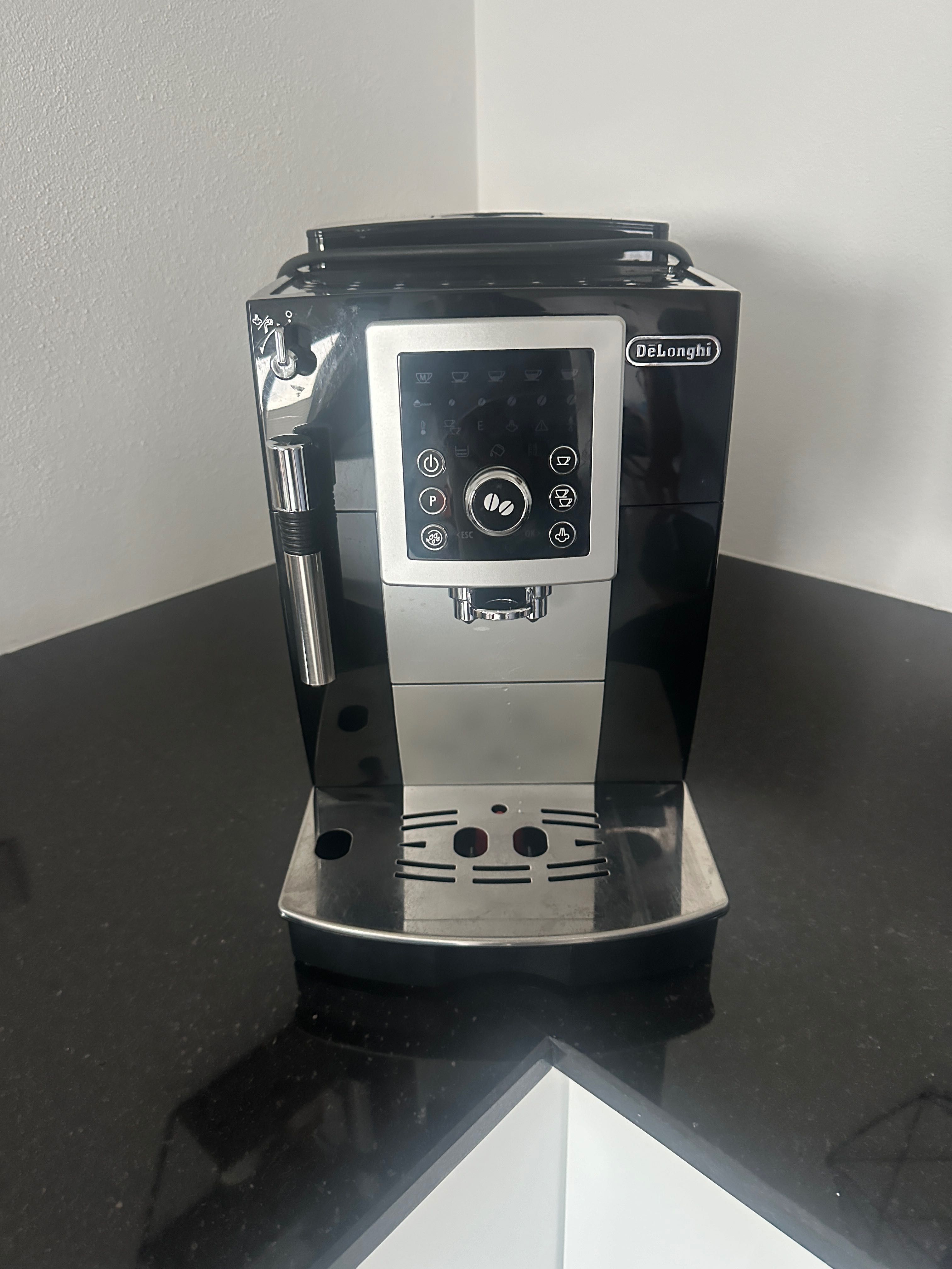 Mașină cafea automată