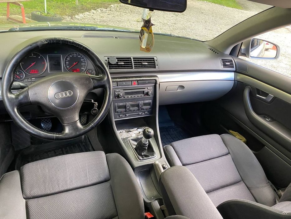 Vând  Audi  A4 1.9 tdi