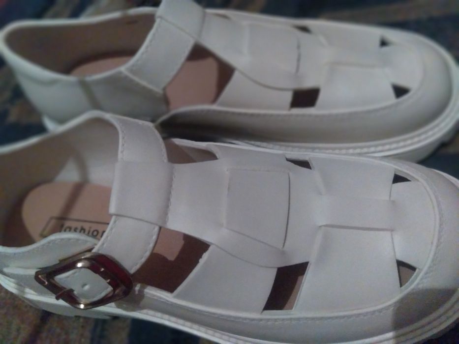 Коктемги аяк киемдер