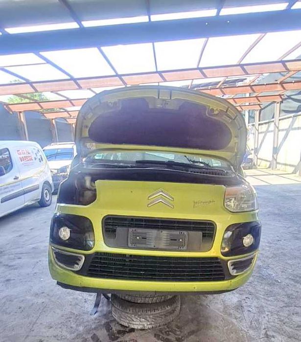 Ситроен  С3 Пикасо  1.6 HDI Citroen  Picaso – само на части