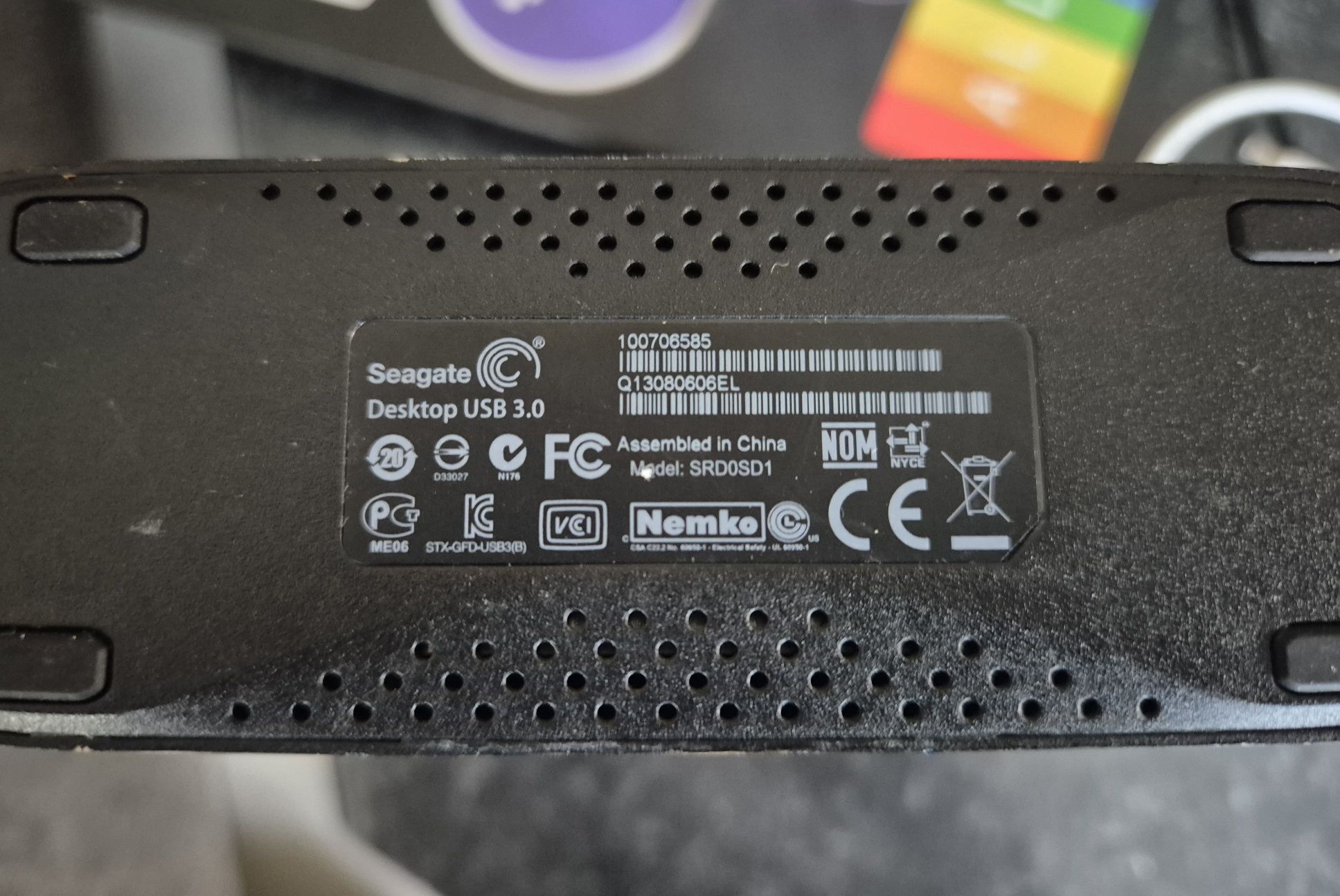vand Hard Extern Seagate Backup Plus..capacitate  3 TB.