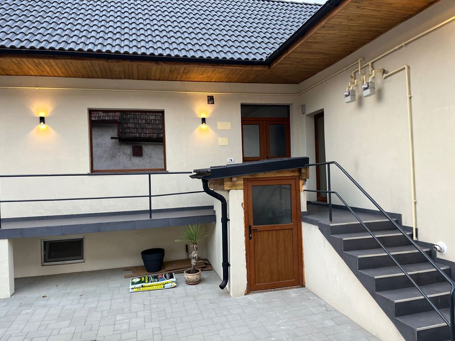 Casa de inchiriat in zona centrala,direct de la proprietar