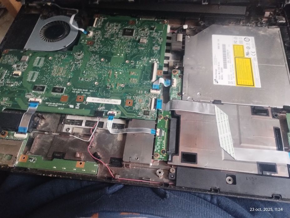 Laptop medion akoya p6670 pt piese