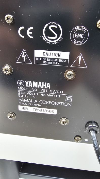 Subwoofer activ Yamaha YST-SW011 45w