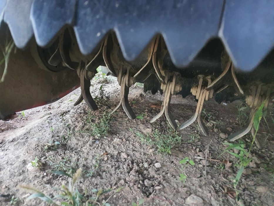 Tocator de vegetație