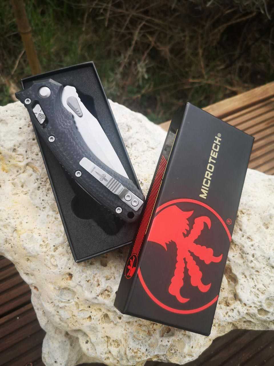 Cutit briceag Microtech Amphibian Ram-Lok 137RL Carbon, vanatoare
