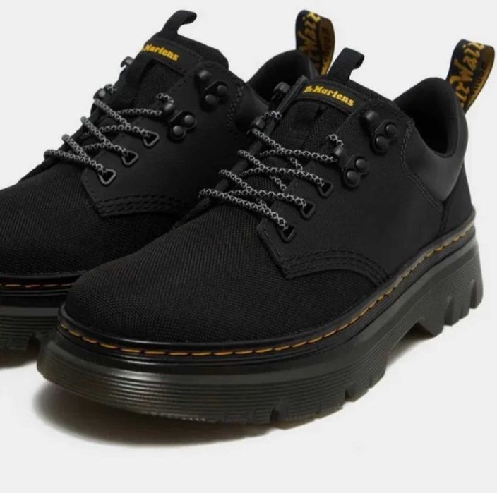 Dr. Martens Tarik Lo