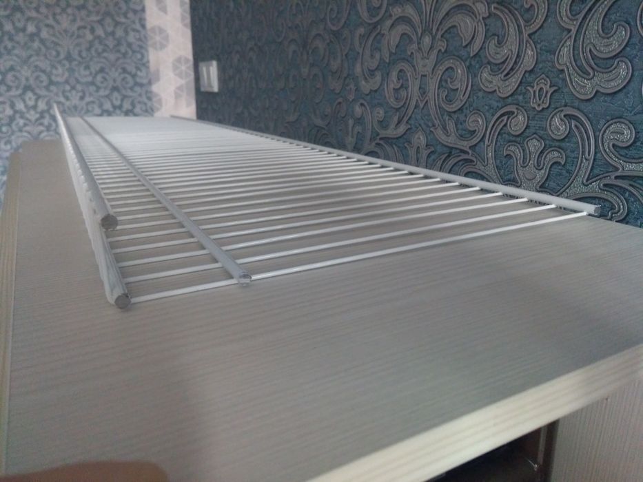 Полка сетчатая металлическая