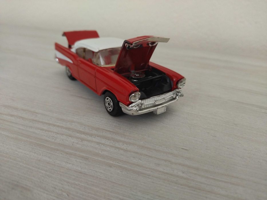 Метална количка Chevrolet Bel Air !!!