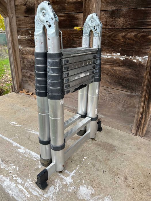 Scară telescopică pliabilă, portabilă, de 5 metri, din aluminiu