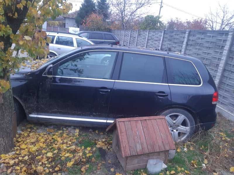 Dezmembrez Vw Touareg 7l 5.0 tdi AYH BLE 313 cai