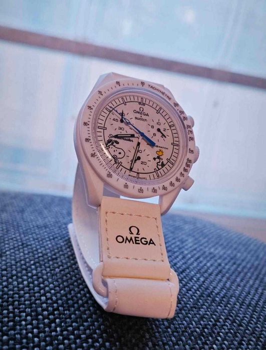 CEAS SWATCH X OMEGA MISSION TO MOON Snoopy`s Fan Version - Chronograf