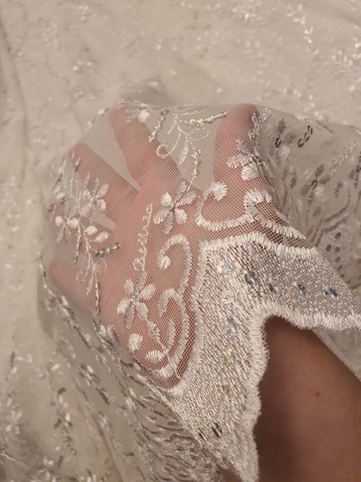 Perdea cu broderie 8m x 1.90m inaltime