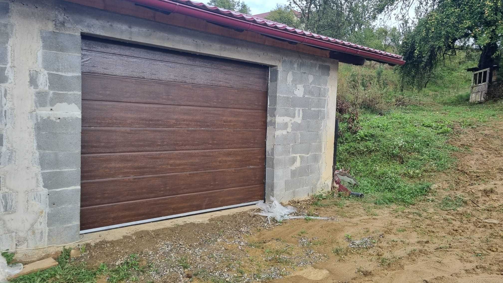 Uși De garaj Rezidențiale
