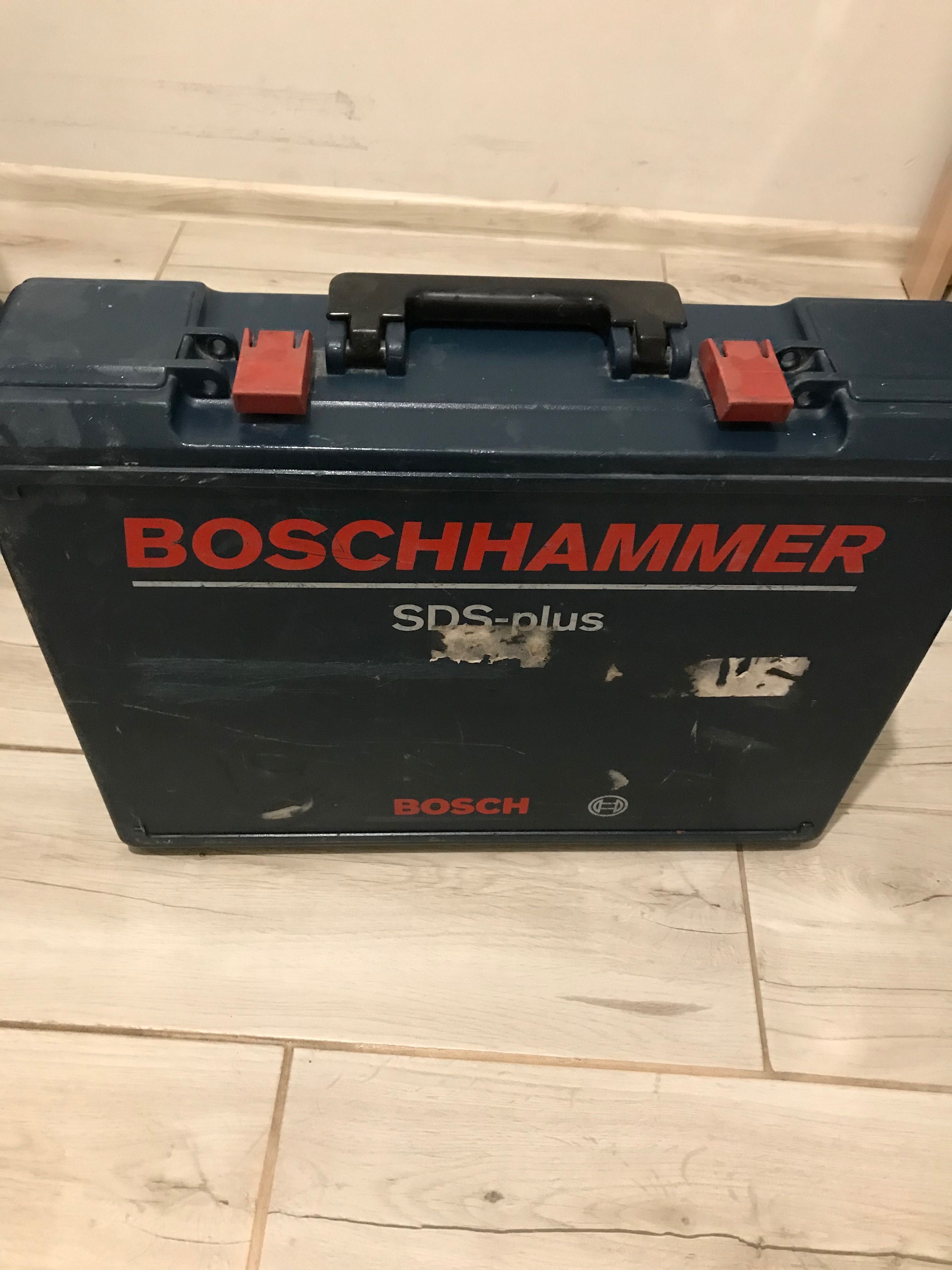 Бормашина Bosch на батерии