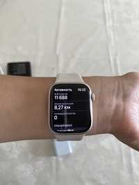 Смарт-часы Apple Watch Series 8 41 мм Aluminum золотистый