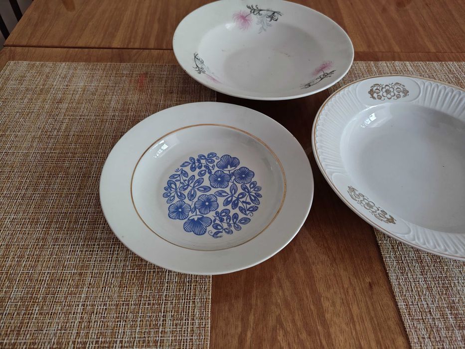 Тарелки разные (произ-во СССР)