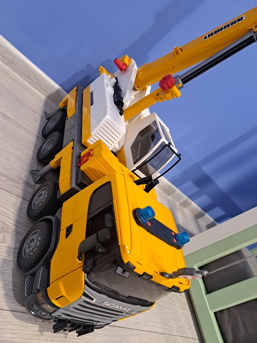 Детски кран Liebherr