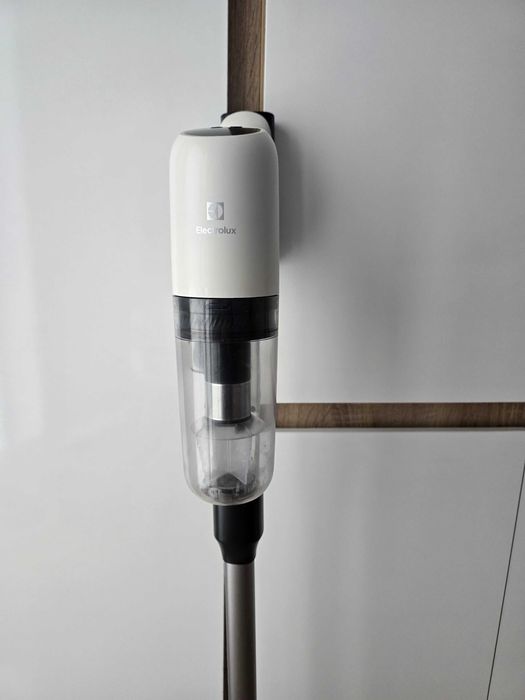 Vand aspirator vertical Electrolux Hygienic 700