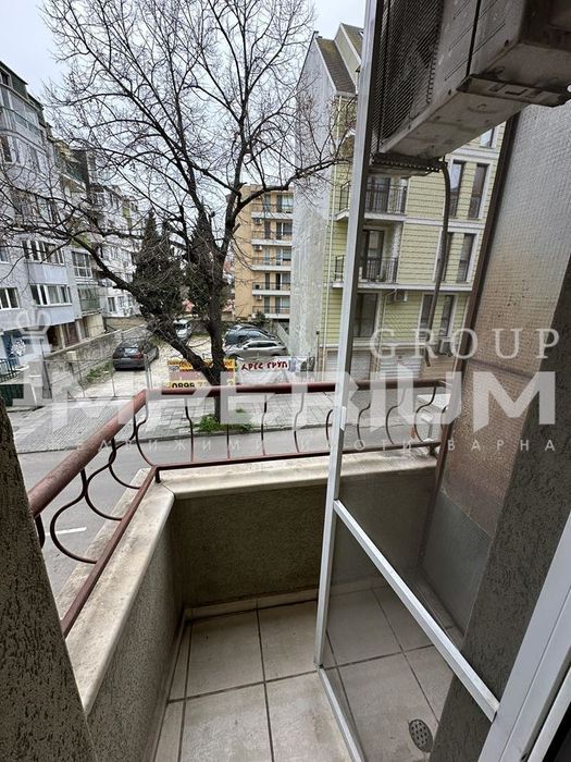 Дава се под наем Двустаен апартамент в Варна, Гръцка махала - 65 кв.м за 408 € - Снимка #11